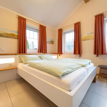 Ferienhaus Hof Köhne - Haus Am Reitplatz 3er *