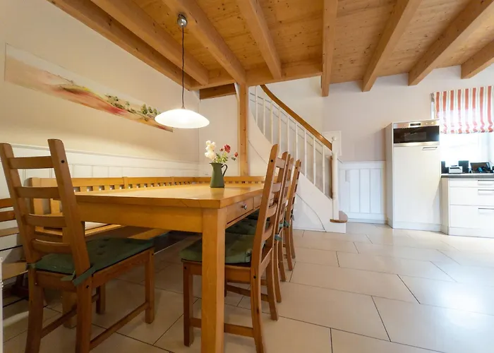 Vakantiehuis Hof Koehne - Haus Am Reitplatz 3er Schmallenberg